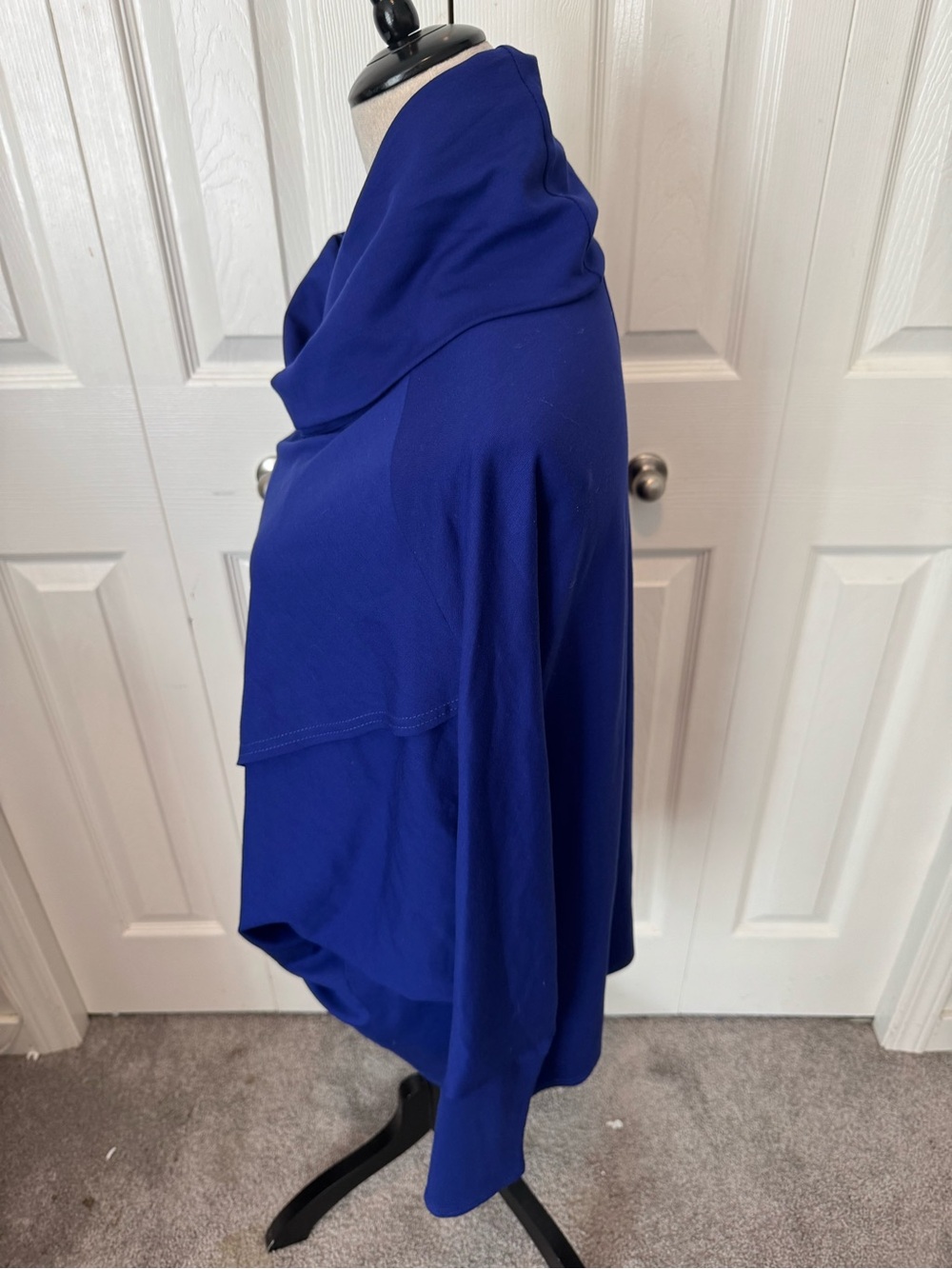 Joseph Ribkoff Size 14 Blue Top - Picture 7 of 15